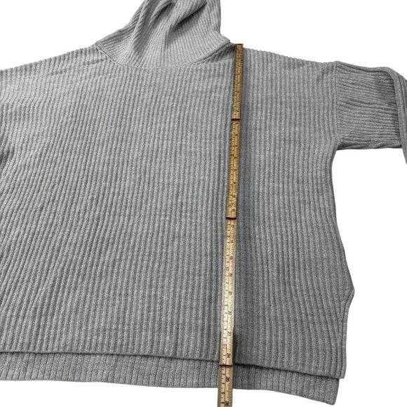 Banana Republic Womens Ribbed Turtleneck Sweater XL Gray Acrylic/Nylon Blend - Picture 7 of 11